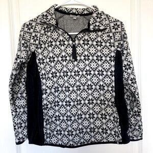 T by Talbots Quarter Zip Snowflake Pullover with Pockets Women’s Small Petite
